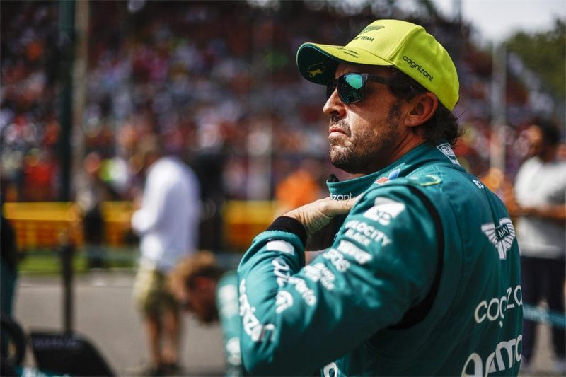 Perez Likely to Leave Red Bull F1 Team This Season, Alonso the Top Contender to Replace Him!