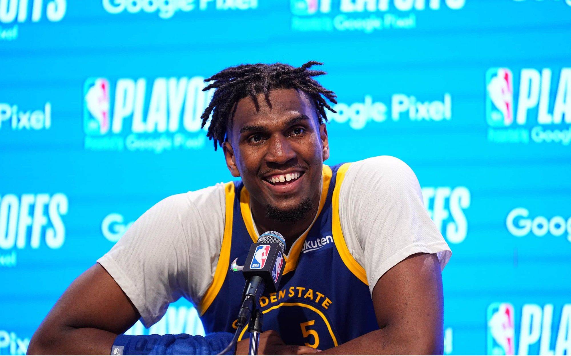 Warriors Confirm Kevon Looney's Contract for Next Season is Fully Guaranteed; Trade Rumors Emerge