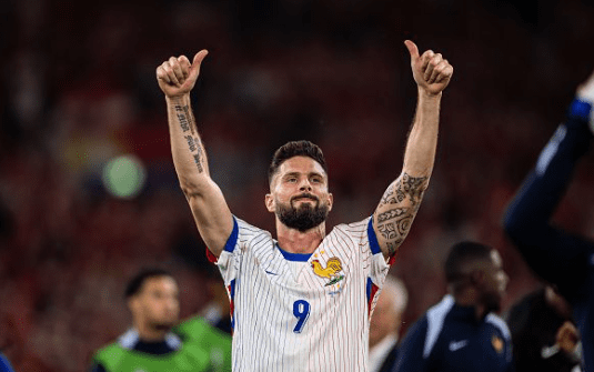 37 Years and 261 Days: Giroud Becomes Oldest French Player to Appear in a Euro Tournament