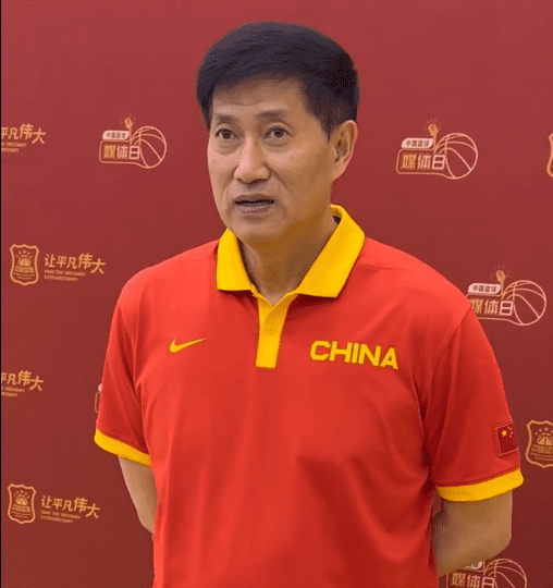 U17 Chinese National Team Coach Li Xiaoyong: Does Not Recommend Talented Players Going Abroad; Lack of Self-Discipline Could Lead to Poor Foundation