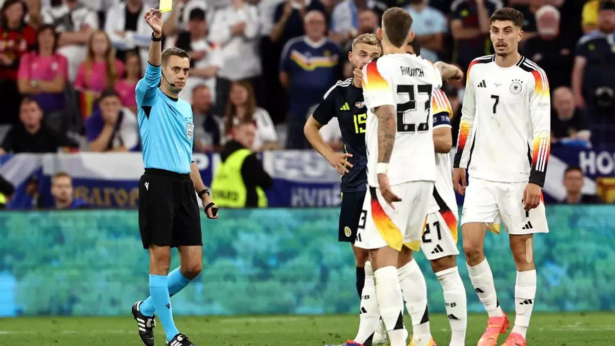 No Complaints from Non-Captains to Referees: EURO Opener Sees Notable Drop in Player Protests