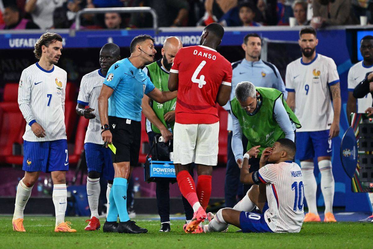 Mbappe Yellow Carded for Re-Entering Field Without Permission: Keane Slams Him, Calls It Deserved