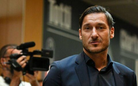 Totti's Praise! Totti: Chiesa and Barella Would Be Perfect Additions Even to the 2006 Champions Squad