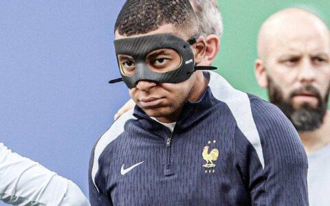 Deschamps: Mbappé's condition is improving, he's adapting to his mask