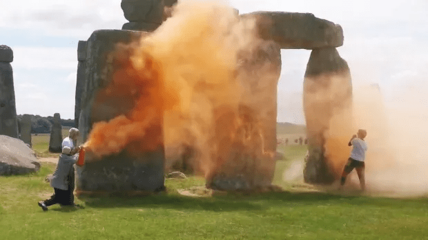 English Fan: Extremist Environmentalists' Vandalism at Stonehenge Ruins 'Magic' Supporting the Team