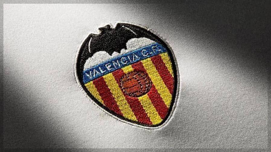 Valencia CF: Salvies Transfers to CD Arouca