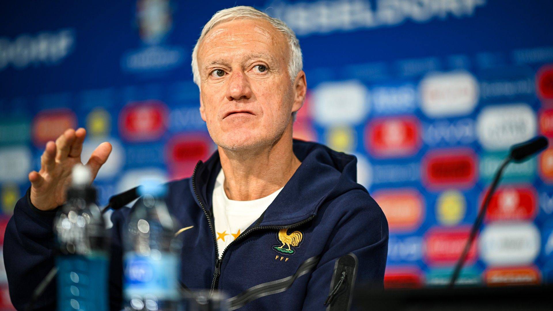 Deschamps: Parking the bus against the Netherlands is not the solution - We must dominate with possession to pressure them