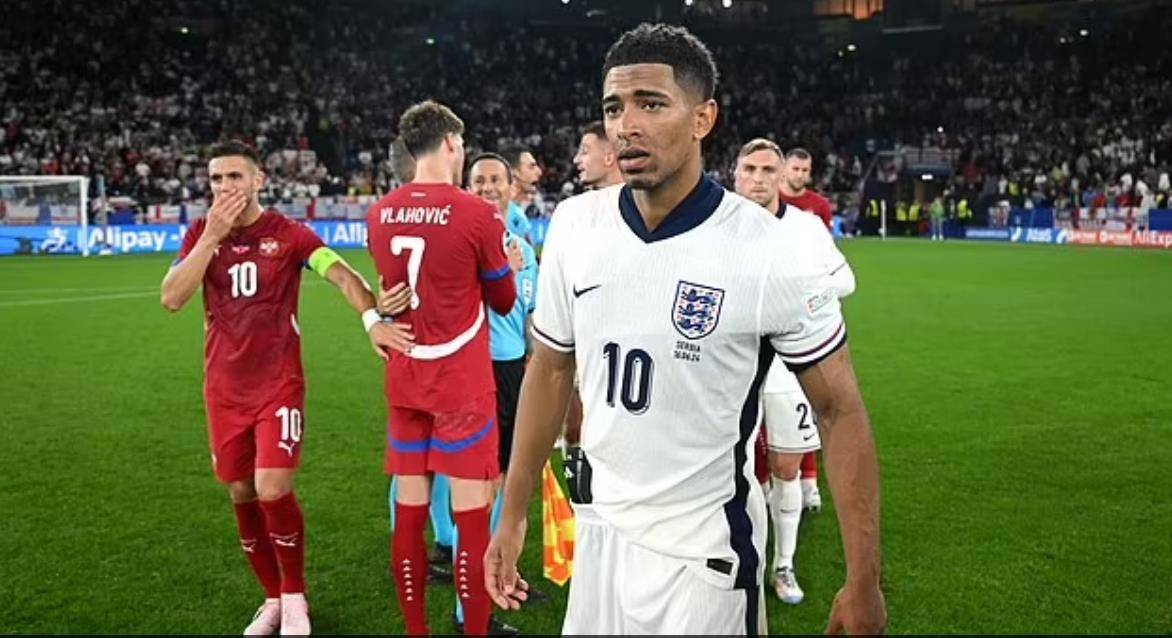 Ex-player reactions to England's opening match: A 'poor spectacle' with lack of confidence in the second half