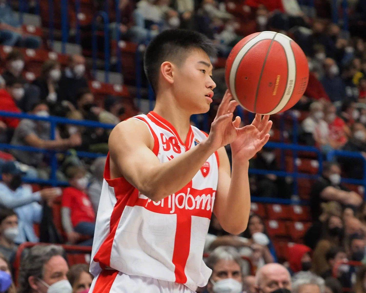 Zhao Weilun Leaves Chinese Men's Basketball National Team for Personal Reasons, Will Miss Australia Exhibition Games