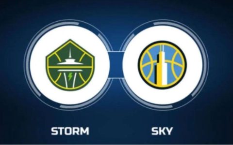 Storm vs. Sky Preview: Carter-Loyd Seeks Home Win Streak