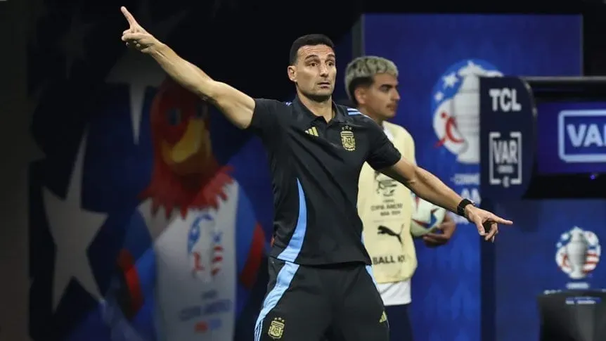 Argentina Coach Scaloni Suspended for Late Second-Half entrances in Consecutive Matches