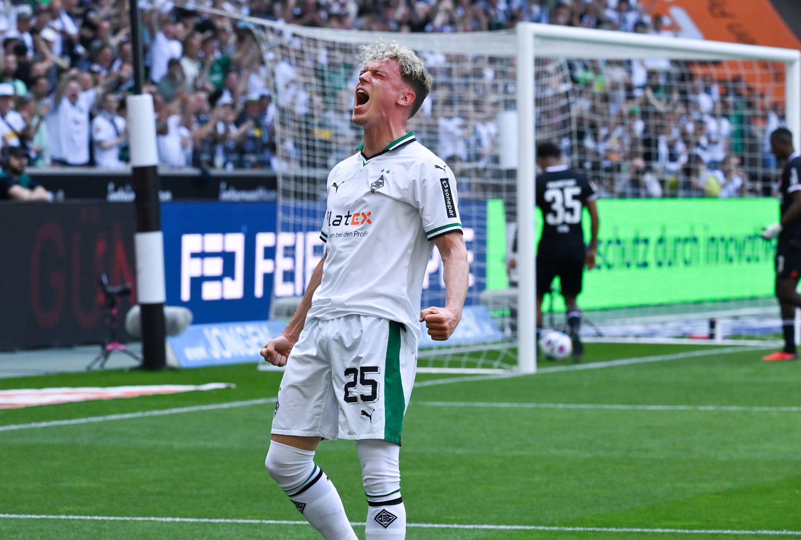 German Media: Stuttgart Eyes Purchase of Mönchengladbach's Top Scorer Härker