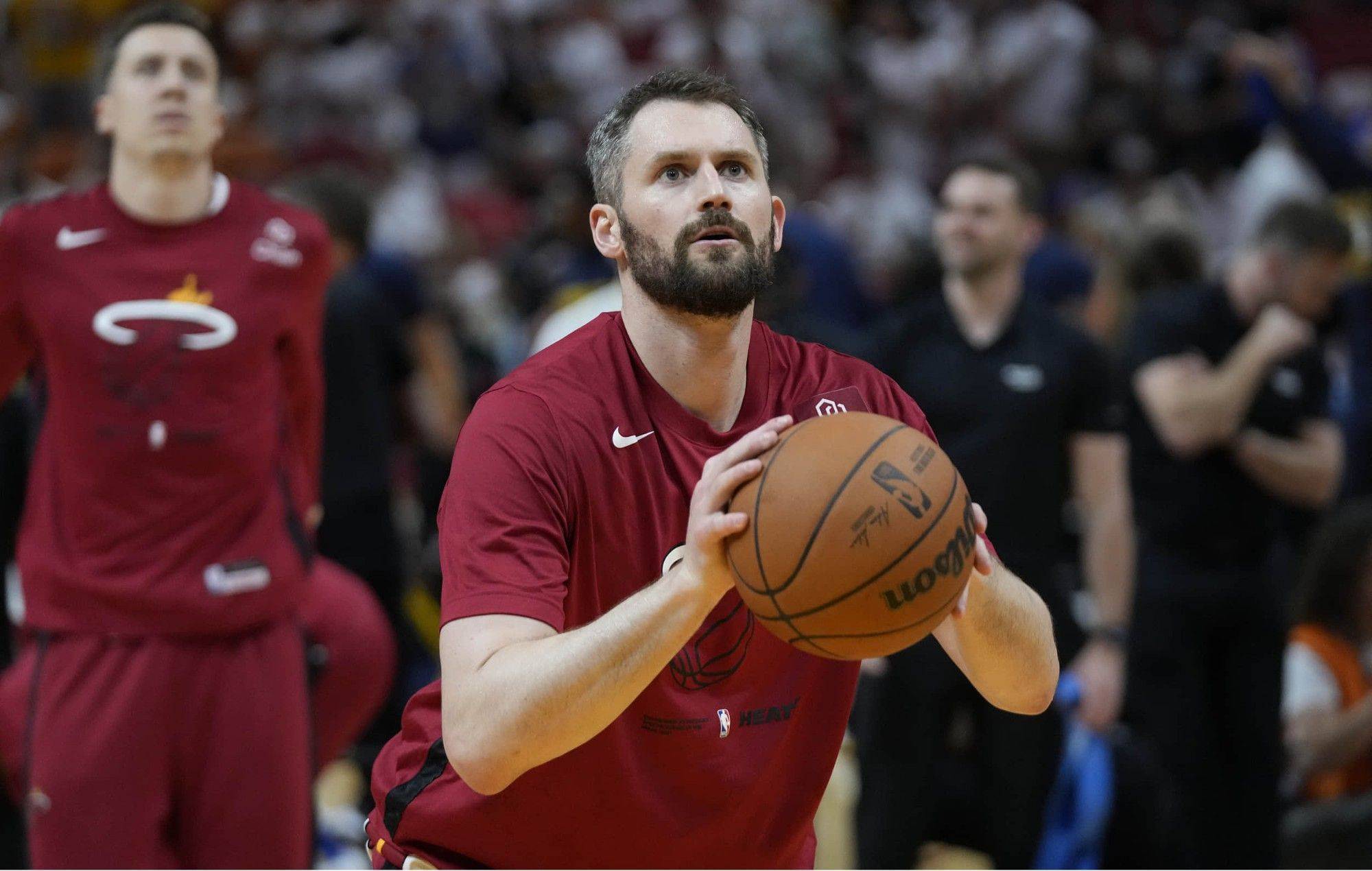 Love Declines M Player Option, Set to Re-Sign with Heat