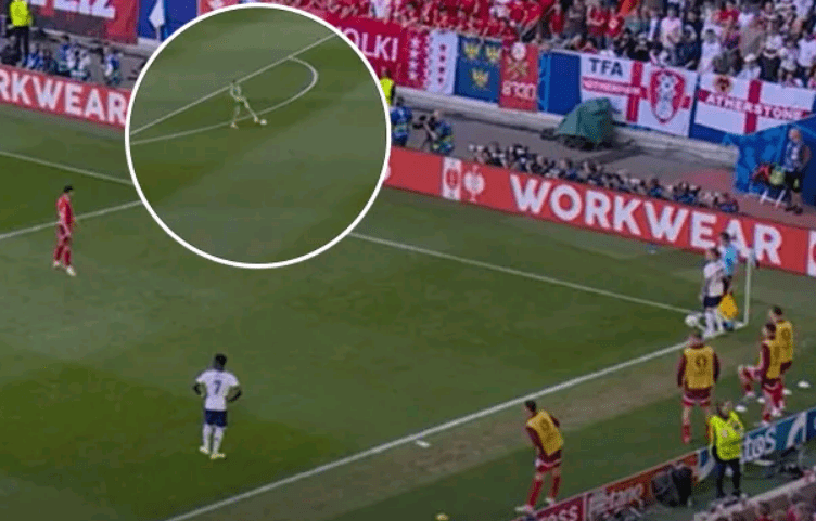 England's Corner Turns into Backpass to Pickford, Shocking Fans: What's Going On in the Team?