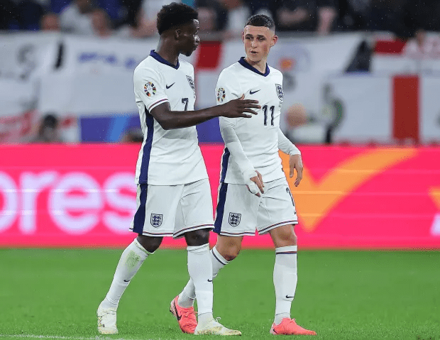 Ashley Cole advises Southgate: Start Foden on the right instead of Saka, with Gordon on the left