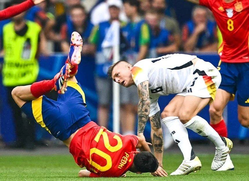 Spanish Media: Pedri Suffers Serious Injury During Euro 2024, Barcelona Could Claim Compensation from UEFA