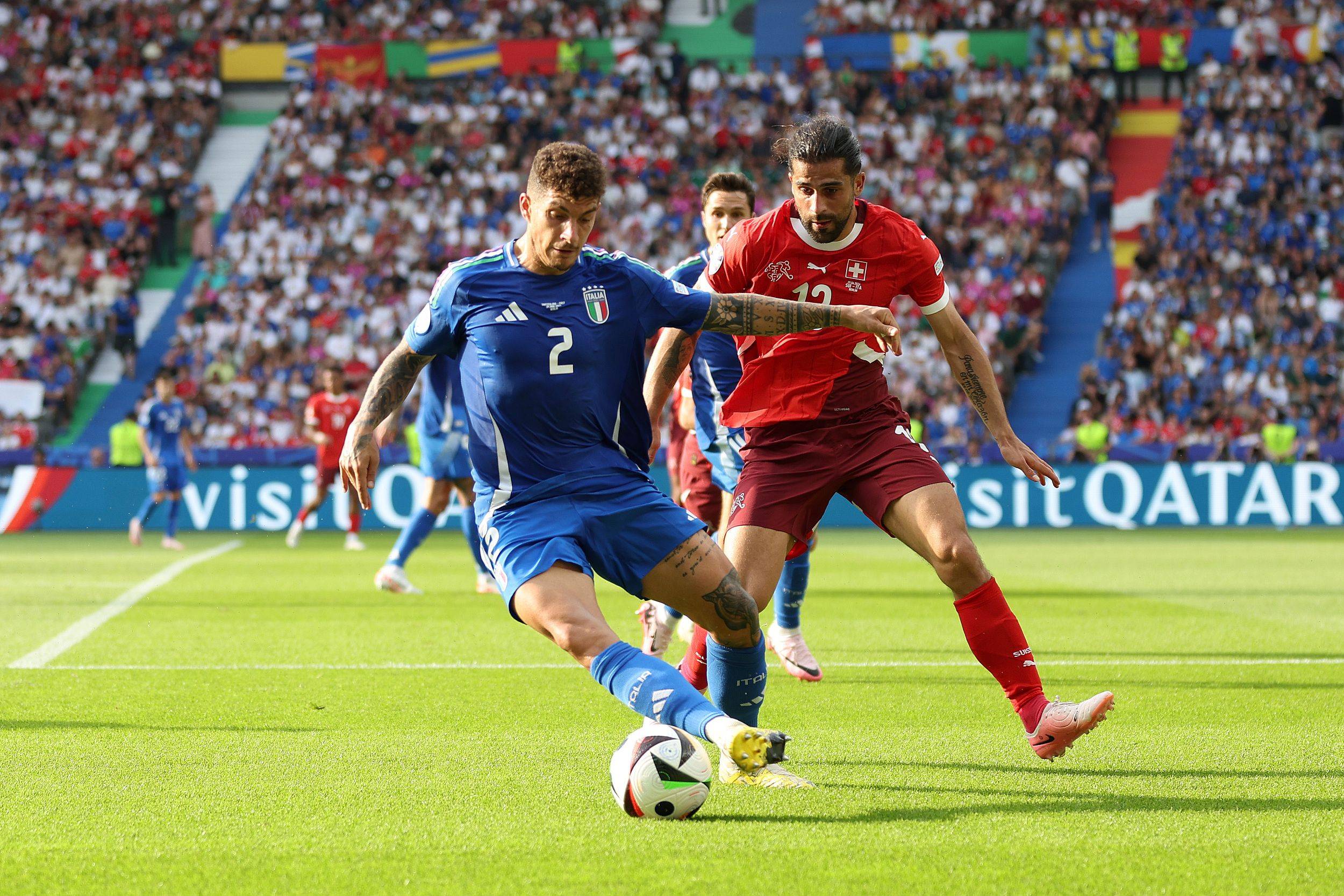 Media Personality: Italy on the Pitch Reminds of China's National Team, Struggling to Complete Passes