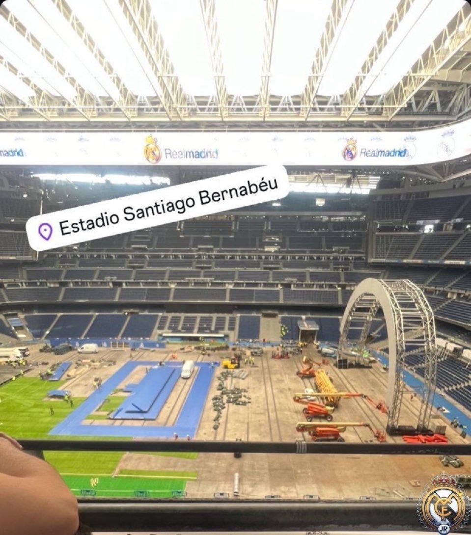 Mbappe's Unveiling Ceremony to Take Place Tomorrow; Main Stage Being Constructed at the Bernabeu