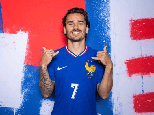 Milestone! Griezmann Sets New Record for Most Non-Goalkeeper Appearances in Major Tournaments for France