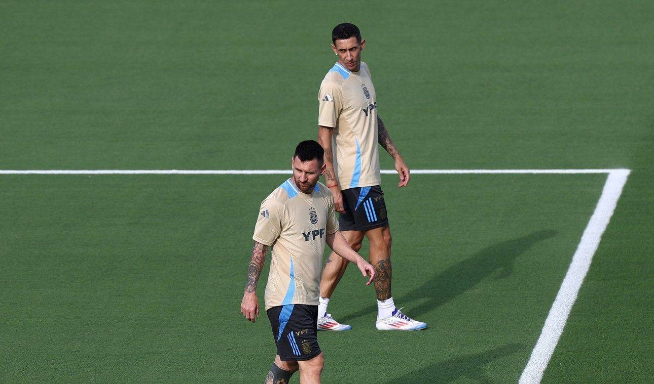 Journalist: Messi, Di Maria to Start Together; Enzo on the Bench Ready to Come On