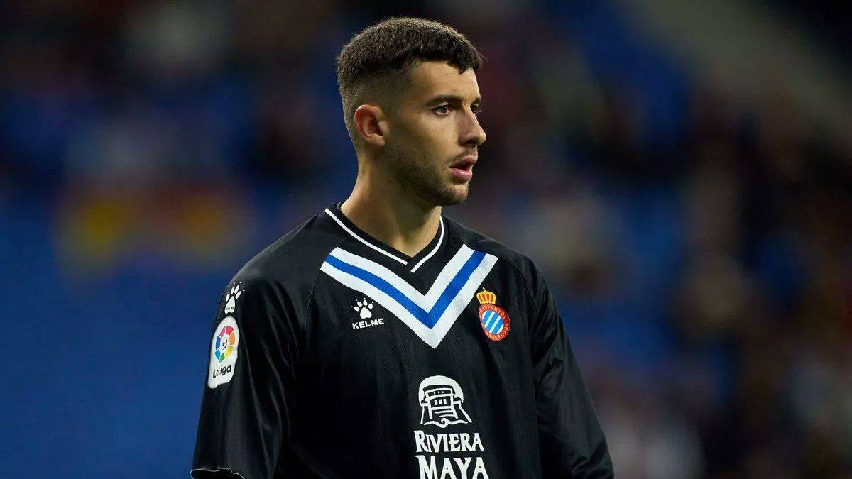 Mirror: Arsenal close to agreeing deal with Espanyol goalkeeper García, Ramsdale set to leave this summer