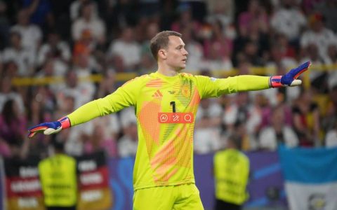 Neuer: Key to victory is limiting Spain's attacking space; Team ready after long wait to vie for the title
