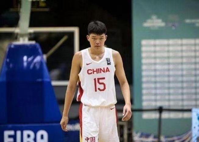 Liu Weiwei: Yang Hanshen Heads to Australia for Special Training; Club Had Early Plans in Place