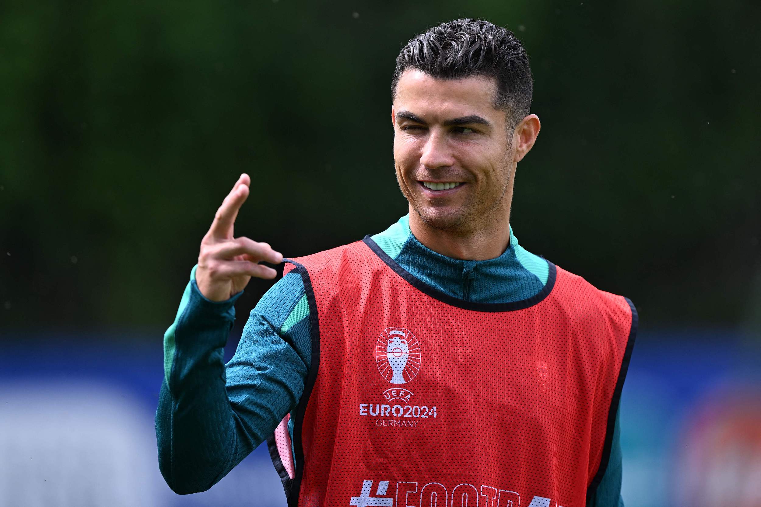 Ronaldo Playing in the World Cup? Media Personality: Not Impossible, No Regrets Even If He Doesn't Win the Trophy