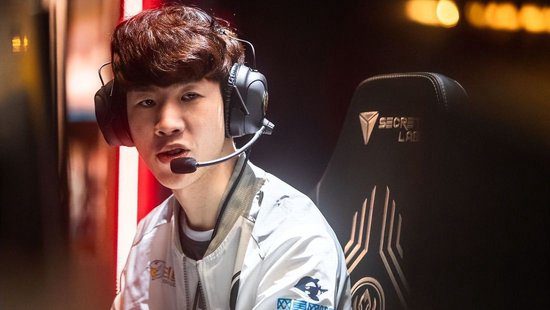 LOL Player TheShy Says He Wants to Compete Next Year, Won't Go to Other Leagues