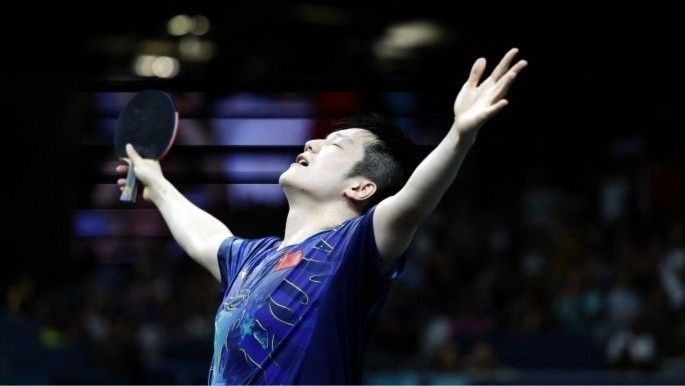 Living Up to Real Madrid Fans! Fan Zhendong Makes Cristiano Ronaldo and Jude Bellingham Celebration Gestures After Winning on the Same Day