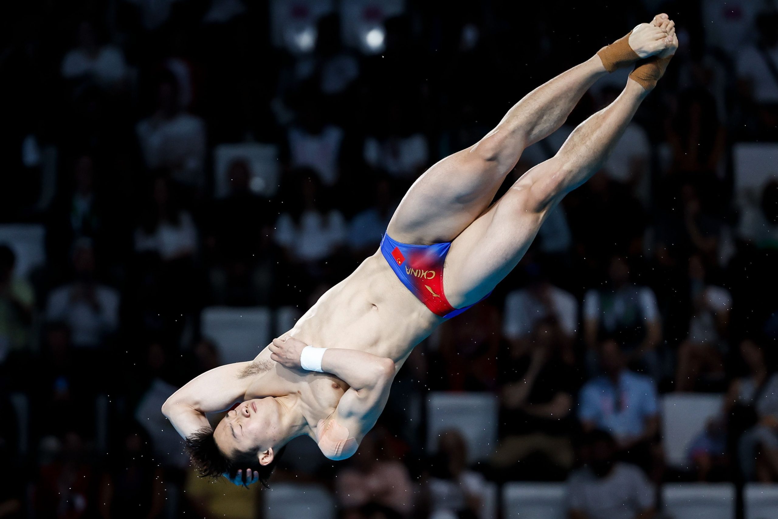 Men's 3m Springboard Diving Semifinal: Chinese Divers Wang Zongyuan and Xie Siyi Secure Top Two Spots for Final