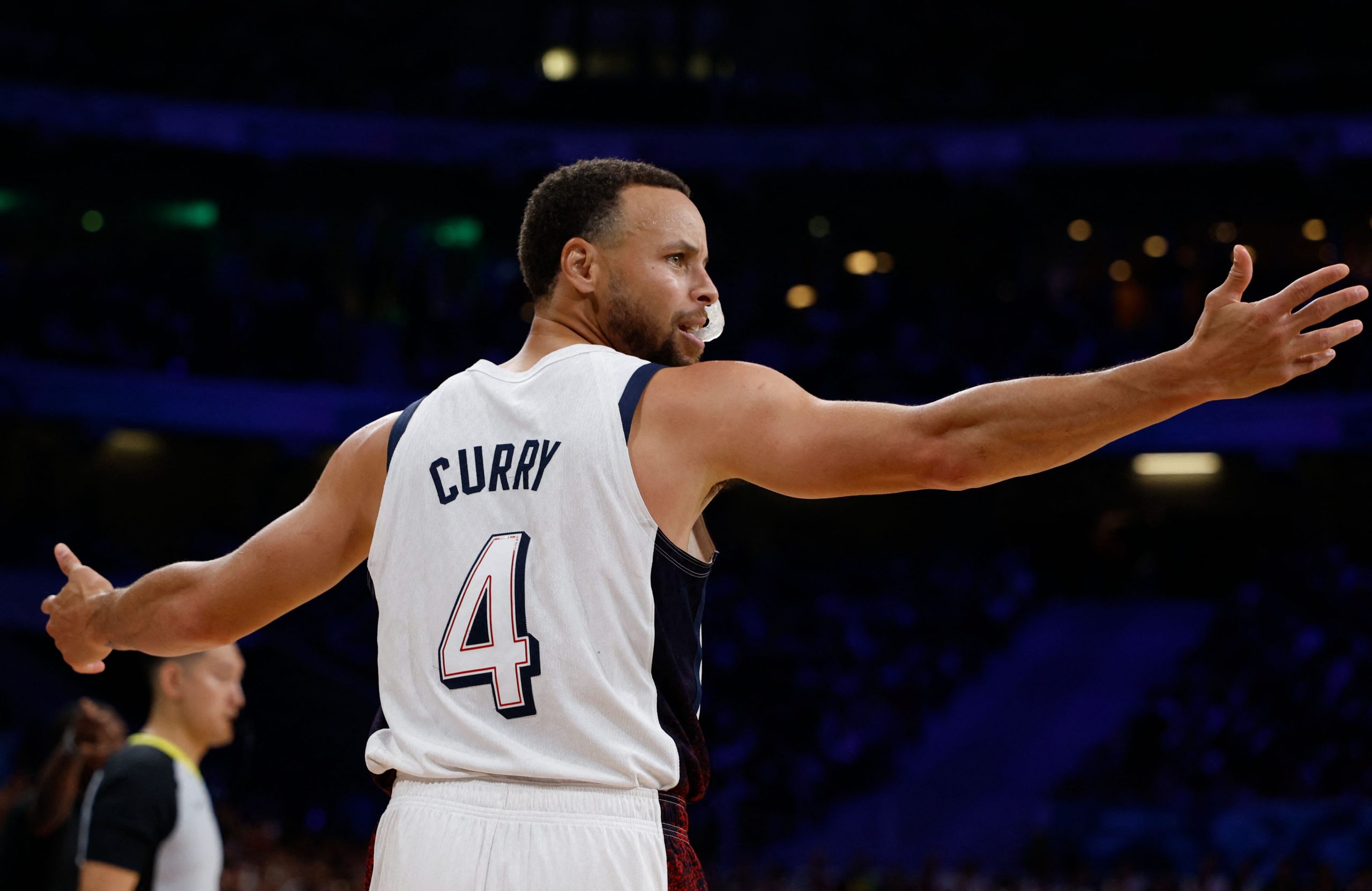 Meh Performance! Curry's National Team Games This Summer See Limited Success with Three-Pointers