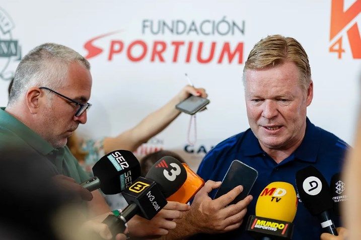 Koeman: Barça's Problem is Driving Out Messi, Xavi, and Me; They Should Respect Their Legends