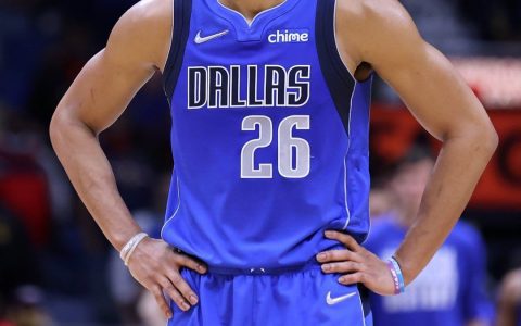 Spencer Dinwiddie Returns to the Mavericks on a One-Year Veteran's Minimum Contract; Previously Averaged Points in Dallas