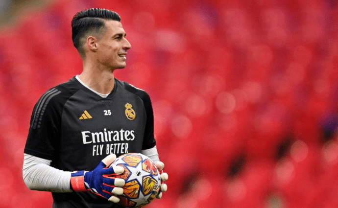 Spanish Media: After Passing on De Gea Due to High Salary, Fiorentina Shifts Focus to Kepa