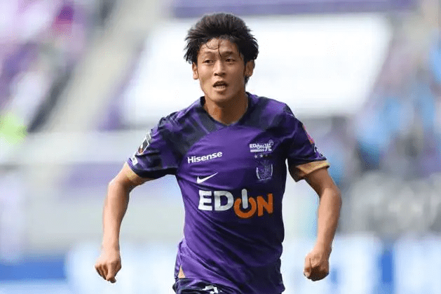 Media Personality: Hiroshima Striker Yuki Ohhashi Set for Blackburn Move; Transfer Fee Around One Million Pounds