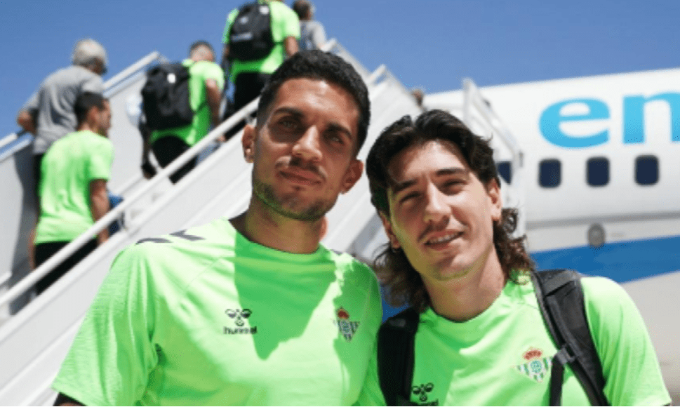 Bellerin: Lamptey and Nico Bring Diversity to the Team; They Are a Treasure for Spain