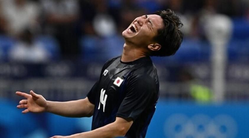 Korean Media: Japanese Fans' Reaction to Heavy Loss is Absurd, Accusing Referees of Being Bribed by Spain