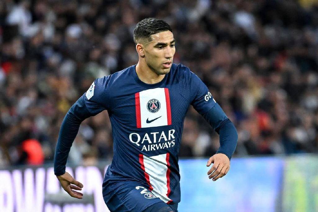 Le Parisien: Achraf Hakimi to Extend Contract with PSG