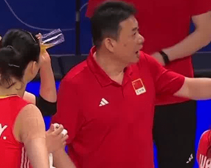 Cai Bin: The Serbian Coach Studies the Chinese Women's Volleyball Team, So Can I Study Him