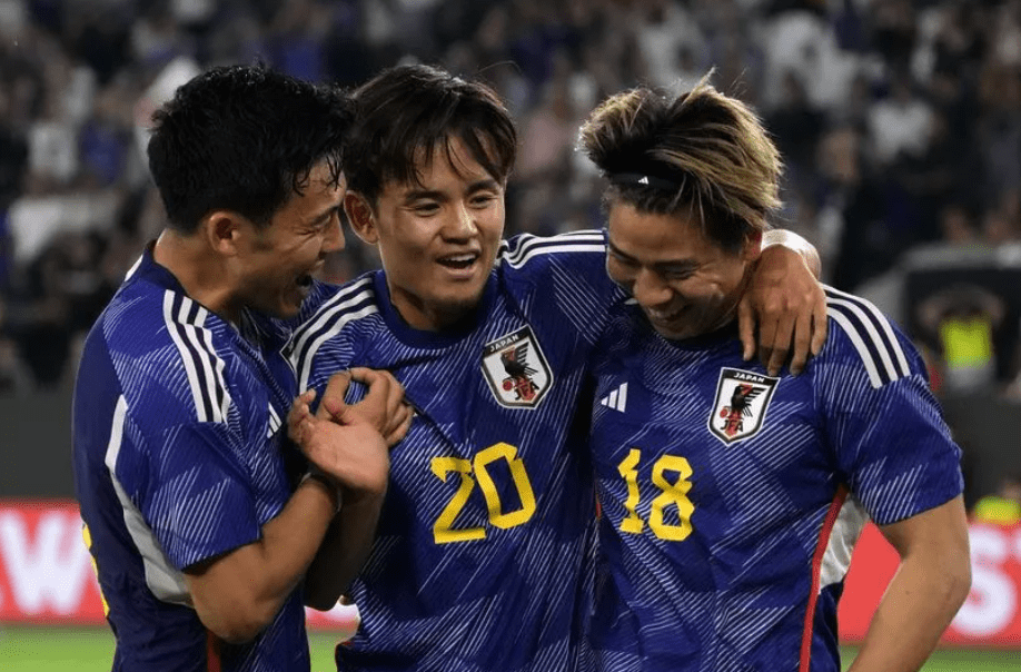 Teammate Praise? Hideo Endo: Among Current Japanese Internationals, Takefusa Kubo Could Be the Successor to Salah