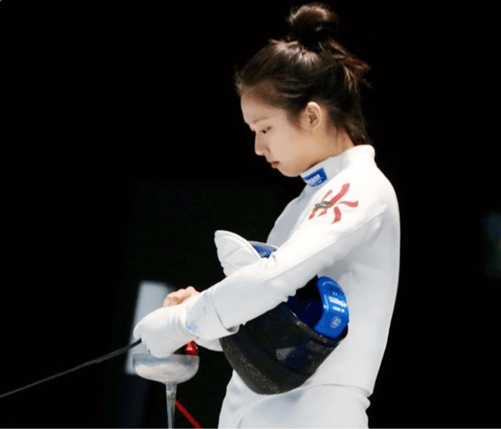 Olympic Fencing Champion Jiang Minhui Announces Retirement and Will Join the Hong Kong Jockey Club