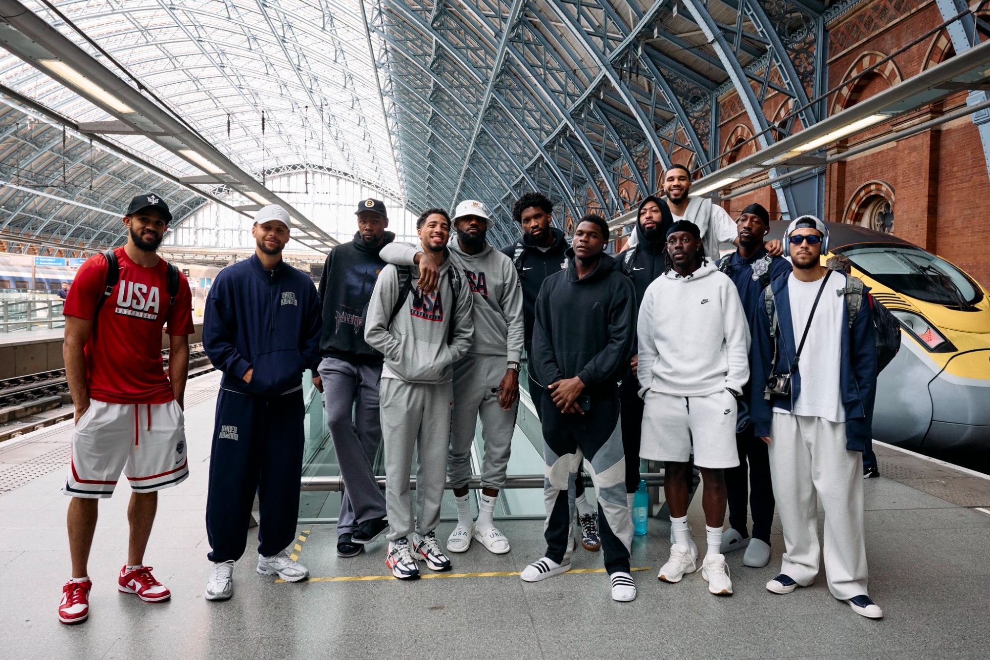 Style on Point! US Media Releases Multiple Group Photos of the USA Basketball Team at the Lille Station in France