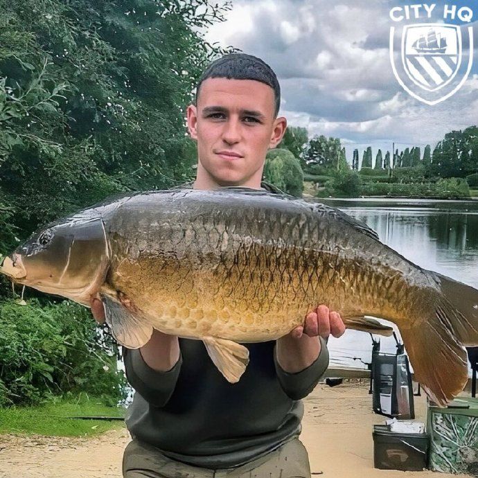 Relaxing! Foden on Holiday with Family, Catches Some Big Fish