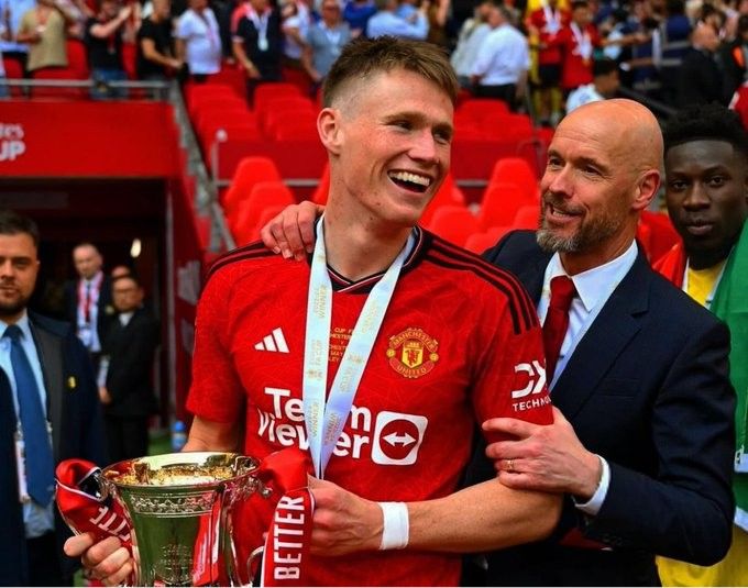 Ten Hag: We Want to Keep McTominay; He's an Important Part of the Team