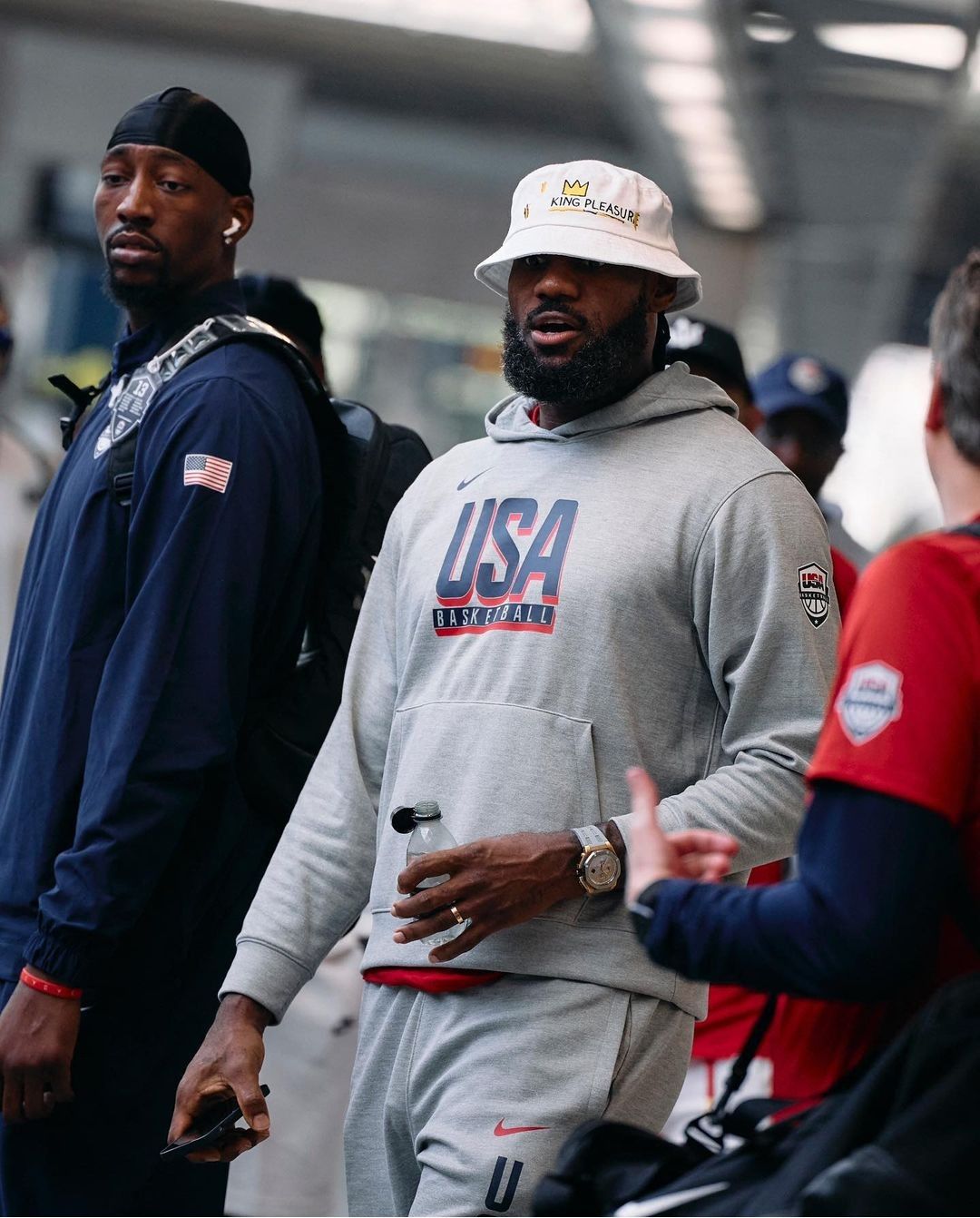 Style on Point! US Media Releases Multiple Group Photos of the USA Basketball Team at the Lille Station in France