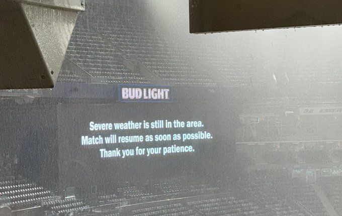 Per Sport: Official Notification Requires a 30-Minute Wait After Lightning - Unclear When Real Madrid vs. Barcelona Will Resume