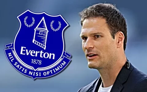 Romano: 37-Year-Old Goalkeeper Begovic Set to Return to Everton, Will Sign a One-Year Contract