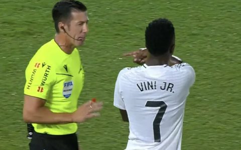 Vini Jr and the Referee Clash: "Don't Talk to Me, Go Talk to the Captain"