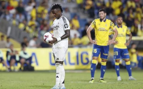 The Mystery Solved! Vinicius Becomes Real Madrid's New Penalty Taker and Scores His 50th Goal in La Liga